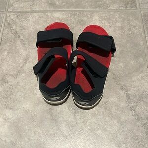Kids Unisex Bobux Sandals